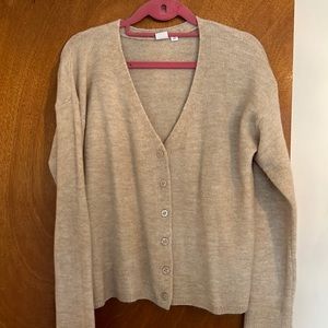 Gap v neck cardigan